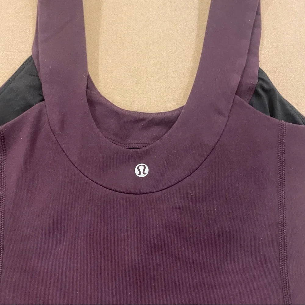 Women’s lululemon Tank Size 6